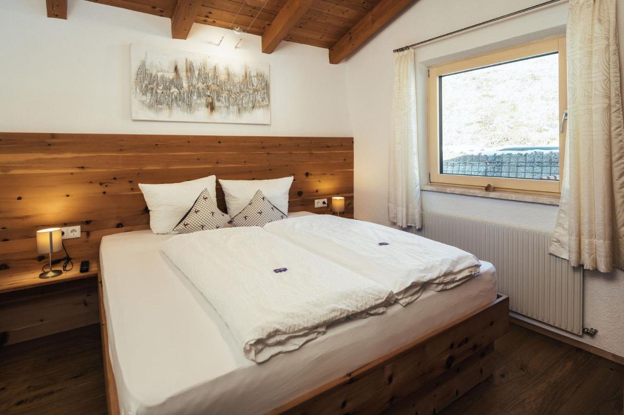 Piz Lad Apartment *